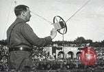 Standbild Adolf Hitler spricht auf 120 tausend Menschen in Erfurt Deutschland Erfurt Deutschland, 1933, aus Sekunde 59 historischem Filmmaterial Videoclip 65675061184