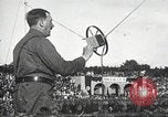 Standbild Adolf Hitler spricht auf 120 tausend Menschen in Erfurt Deutschland Erfurt Deutschland, 1933, aus Sekunde 60 historischem Filmmaterial Videoclip 65675061184