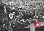 Image Adolf Hitler parle de foule de travailleurs à Gera en Thuringe Allemagne Gera Allemagne, 1932, de la seconde 34 séquences d'archives historiques vidéo 65675061185