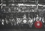 Image Adolf Hitler parle de foule de travailleurs à Gera en Thuringe Allemagne Gera Allemagne, 1932, de la seconde 55 séquences d'archives historiques vidéo 65675061185