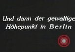 Image ralliement du parti nazi au premier stade olympique de Berlin en 1932 Berlin Allemagne, 1932, de la seconde 14 séquences d'archives historiques vidéo 65675061186