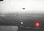 Image Adolf Hitler les mouches à parler au rallye nazie à Francfort Allemagne, 1932, de la seconde 15 séquences d'archives historiques vidéo 65675061187
