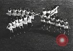 Standbild Hitler Madchen Deutschland, 1944, aus Sekunde 5 historischem Filmmaterial Videoclip 65675061195