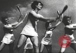 Standbild Hitler Madchen Deutschland, 1944, aus Sekunde 32 historischem Filmmaterial Videoclip 65675061195