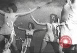 Standbild Hitler Madchen Deutschland, 1944, aus Sekunde 35 historischem Filmmaterial Videoclip 65675061195
