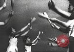 Standbild Hitler Madchen Deutschland, 1944, aus Sekunde 39 historischem Filmmaterial Videoclip 65675061195
