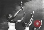Standbild Hitler Madchen Deutschland, 1944, aus Sekunde 44 historischem Filmmaterial Videoclip 65675061195