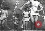Standbild Hitler Madchen Deutschland, 1944, aus Sekunde 55 historischem Filmmaterial Videoclip 65675061195