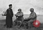 Standbild US-Soldaten interview ungarischen Military School boys Freyung Deutschland, 1945, aus Sekunde 7 historischem Filmmaterial Videoclip 65675061211