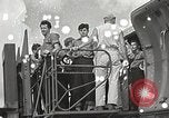Image survivants du USS Indianapolis Guam Îles Mariannes, 1945, de la seconde 8 séquences d'archives historiques vidéo 65675061212