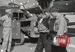 Image survivants du USS Indianapolis Guam Îles Mariannes, 1945, de la seconde 54 séquences d'archives historiques vidéo 65675061212