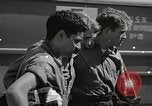 Image survivants du USS Indianapolis Guam Îles Mariannes, 1945, de la seconde 60 séquences d'archives historiques vidéo 65675061212