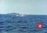 Standbild United States Navy officers Pacific Theater, 1944, aus Sekunde 15 historischem Filmmaterial Videoclip 65675061219