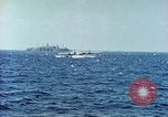 Standbild United States Navy officers Pacific Theater, 1944, aus Sekunde 17 historischem Filmmaterial Videoclip 65675061219