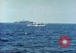 Standbild United States Navy officers Pacific Theater, 1944, aus Sekunde 18 historischem Filmmaterial Videoclip 65675061219
