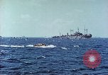 Standbild United States Navy officers Pacific Theater, 1944, aus Sekunde 23 historischem Filmmaterial Videoclip 65675061219