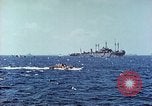 Standbild United States Navy officers Pacific Theater, 1944, aus Sekunde 24 historischem Filmmaterial Videoclip 65675061219