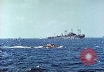 Standbild United States Navy officers Pacific Theater, 1944, aus Sekunde 26 historischem Filmmaterial Videoclip 65675061219