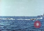 Standbild United States Navy officers Pacific Theater, 1944, aus Sekunde 34 historischem Filmmaterial Videoclip 65675061219