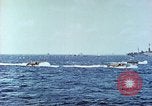 Standbild United States Navy officers Pacific Theater, 1944, aus Sekunde 35 historischem Filmmaterial Videoclip 65675061219
