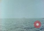 Standbild United States Navy officers Pacific Theater, 1944, aus Sekunde 44 historischem Filmmaterial Videoclip 65675061219