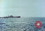 Standbild United States Navy officers Pacific Theater, 1944, aus Sekunde 62 historischem Filmmaterial Videoclip 65675061219