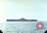 Standbild US-Kriegsschiffe in einem Zweiten Weltkrieg Task Force Pacific Theater, 1944, aus Sekunde 1 historischem Filmmaterial Videoclip 65675061220