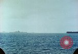 Standbild US-Kriegsschiffe in einem Zweiten Weltkrieg Task Force Pacific Theater, 1944, aus Sekunde 10 historischem Filmmaterial Videoclip 65675061220