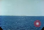Standbild US-Kriegsschiffe in einem Zweiten Weltkrieg Task Force Pacific Theater, 1944, aus Sekunde 15 historischem Filmmaterial Videoclip 65675061220