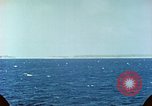 Standbild US-Kriegsschiffe in einem Zweiten Weltkrieg Task Force Pacific Theater, 1944, aus Sekunde 17 historischem Filmmaterial Videoclip 65675061220