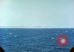 Standbild US-Kriegsschiffe in einem Zweiten Weltkrieg Task Force Pacific Theater, 1944, aus Sekunde 20 historischem Filmmaterial Videoclip 65675061220