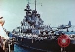 Standbild US-Kriegsschiffe in einem Zweiten Weltkrieg Task Force Pacific Theater, 1944, aus Sekunde 29 historischem Filmmaterial Videoclip 65675061220