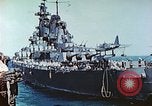 Standbild US-Kriegsschiffe in einem Zweiten Weltkrieg Task Force Pacific Theater, 1944, aus Sekunde 32 historischem Filmmaterial Videoclip 65675061220
