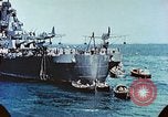 Standbild US-Kriegsschiffe in einem Zweiten Weltkrieg Task Force Pacific Theater, 1944, aus Sekunde 40 historischem Filmmaterial Videoclip 65675061220