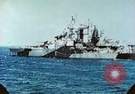 Standbild US-Kriegsschiffe in einem Zweiten Weltkrieg Task Force Pacific Theater, 1944, aus Sekunde 54 historischem Filmmaterial Videoclip 65675061220