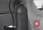 Standbild Überlebenden der USS Indianapolis Peleliu Palau Inseln, 1945, aus Sekunde 17 historischem Filmmaterial Videoclip 65675061227