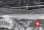 Standbild Überlebenden der USS Indianapolis Peleliu Palau Inseln, 1945, aus Sekunde 31 historischem Filmmaterial Videoclip 65675061227