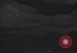 Standbild Überlebenden der USS Indianapolis Peleliu Palau Inseln, 1945, aus Sekunde 61 historischem Filmmaterial Videoclip 65675061227