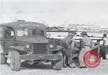 Standbild Überlebenden der USS Indianapolis Peleliu Palau Inseln, 1945, aus Sekunde 31 historischem Filmmaterial Videoclip 65675061228