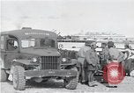 Standbild Überlebenden der USS Indianapolis Peleliu Palau Inseln, 1945, aus Sekunde 34 historischem Filmmaterial Videoclip 65675061228