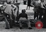 Standbild Überlebenden der USS Indianapolis Peleliu Palau Inseln, 1945, aus Sekunde 36 historischem Filmmaterial Videoclip 65675061228