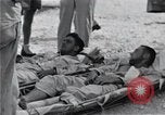 Standbild Überlebenden der USS Indianapolis Peleliu Palau Inseln, 1945, aus Sekunde 42 historischem Filmmaterial Videoclip 65675061228