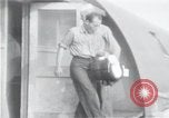 Image survivants du USS Indianapolis CA-35 Peleliu îles Palau, 1945, de la seconde 35 séquences d'archives historiques vidéo 65675061231