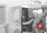 Image survivants du USS Indianapolis CA-35 Peleliu îles Palau, 1945, de la seconde 49 séquences d'archives historiques vidéo 65675061231