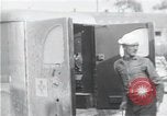 Image survivants du USS Indianapolis CA-35 Peleliu îles Palau, 1945, de la seconde 50 séquences d'archives historiques vidéo 65675061231