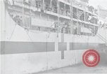 Standbild USS Ruhe AH-14 Peleliu Palau Inseln, 1945, aus Sekunde 5 historischem Filmmaterial Videoclip 65675061233