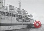 Standbild USS Ruhe AH-14 Peleliu Palau Inseln, 1945, aus Sekunde 9 historischem Filmmaterial Videoclip 65675061233