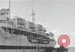 Standbild USS Ruhe AH-14 Peleliu Palau Inseln, 1945, aus Sekunde 13 historischem Filmmaterial Videoclip 65675061233