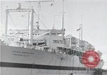 Standbild USS Ruhe AH-14 Peleliu Palau Inseln, 1945, aus Sekunde 34 historischem Filmmaterial Videoclip 65675061233