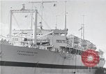 Standbild USS Ruhe AH-14 Peleliu Palau Inseln, 1945, aus Sekunde 35 historischem Filmmaterial Videoclip 65675061233